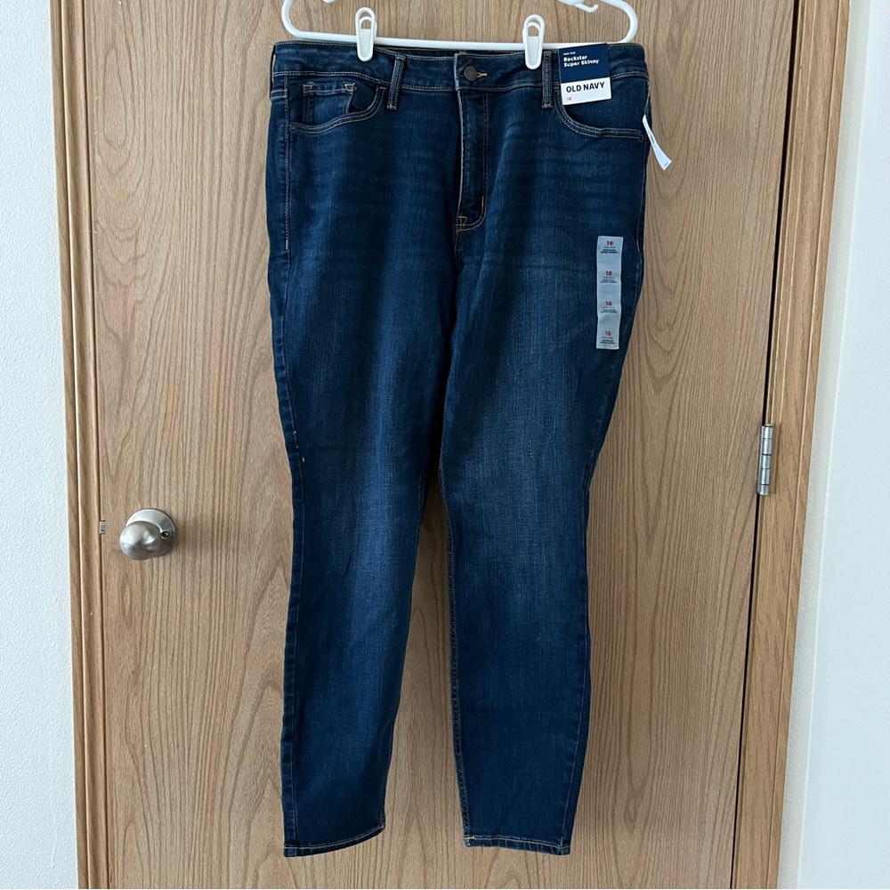 Old Navy NWT Rockstar Super Skinny High Rise Secret Smooth Pockets in 16